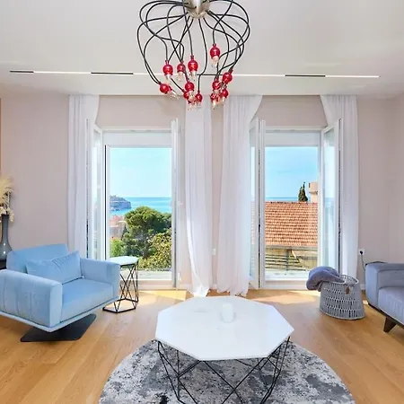 Апартаменты New & Stunning Views In Luxury 5* Divona *