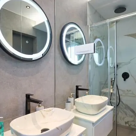 New & Stunning Views In Luxury 5* Divona Апартаменты Дубровник