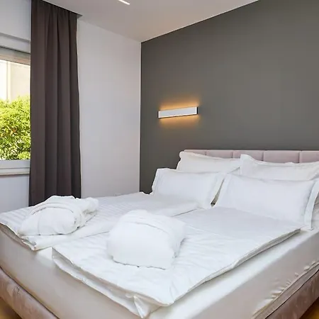 New & Stunning Views In Luxury 5* Divona Lejlighed Dubrovnik