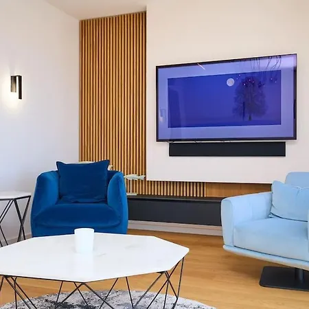 New & Stunning Views In Luxury 5* Divona