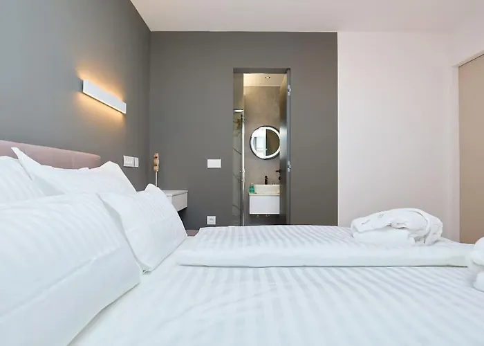 New & Stunning Views In Luxury 5* Divona *