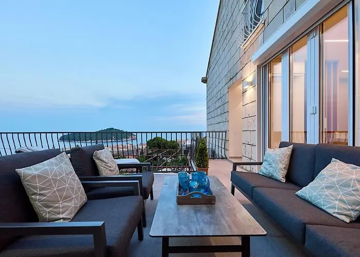 Lägenhet New & Stunning Views In Luxury 5* Divona *