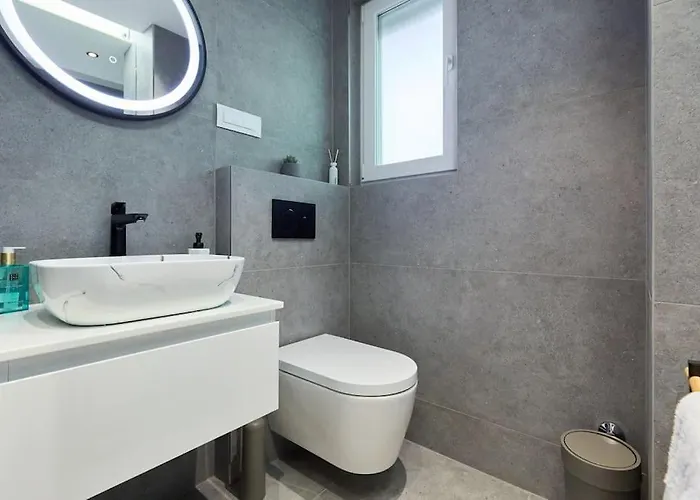 New & Stunning Views In Luxury 5* Divona Lägenhet Dubrovnik