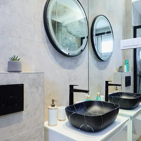 New & Stunning Views In Luxury 5* Divona