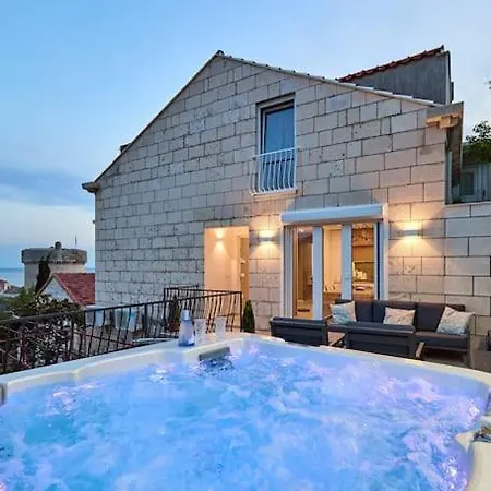 New & Stunning Views In Luxury 5* Divona *